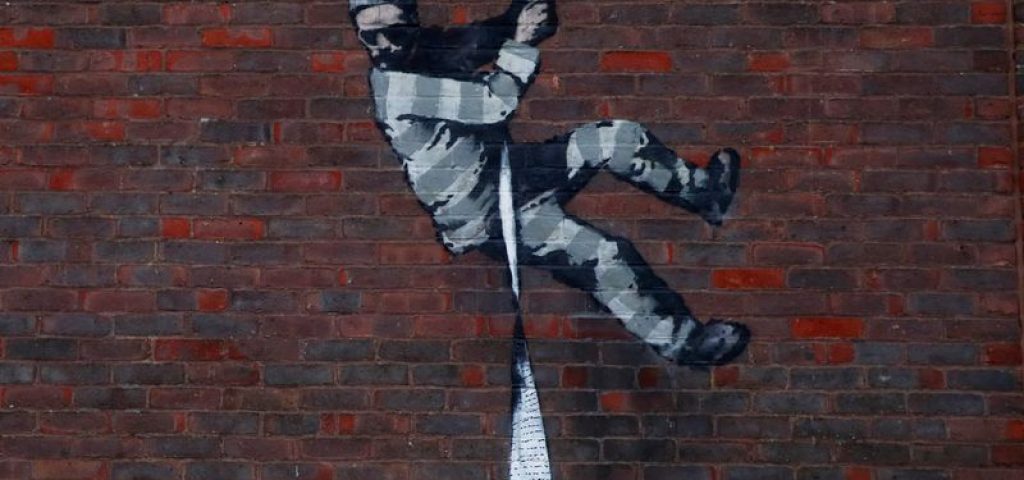 banksy-mural-prison_5292980